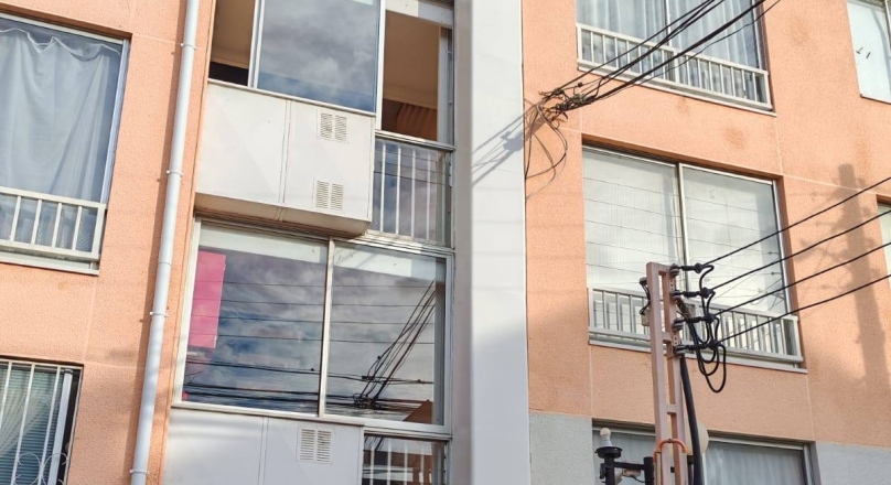 DEPTO PISO 4 AMOBLADO SE VENDE MIRADOR DE REÑACA